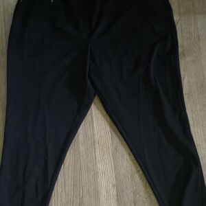Black Dress Pants Stretchy Material and Ankle Length
